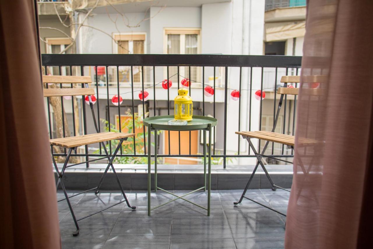 Central Studio Flat Tesalonika Bagian luar foto