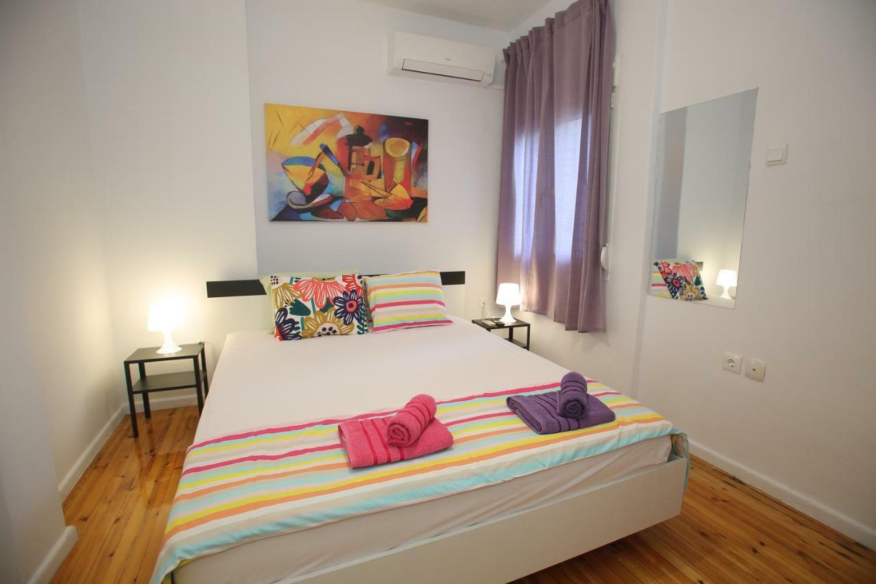Central Studio Flat Tesalonika Bagian luar foto